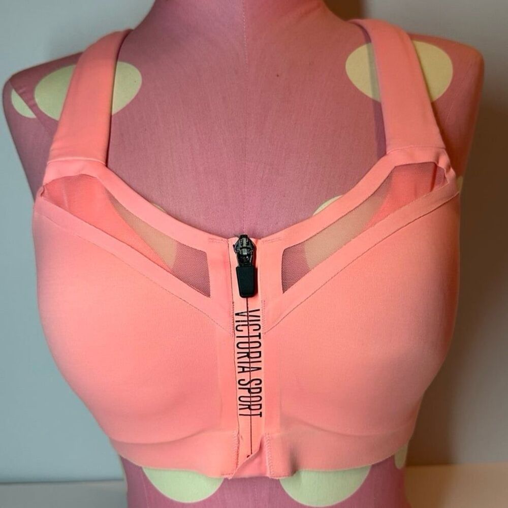 VICTORIA'S SECRET SPORT INCREDIBLE KNOCKOUT ULTRA MAX SPORTS BRA SIZE 32C